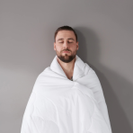 Sega „Familon Original Double Duvet“. Ziemas segas, 230x210 cm. Vienkārša balta sega ar maigu virsmu familon