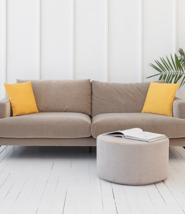 Vai dekoratīvais spilvens var kļūt par interjera galveno akcentu?