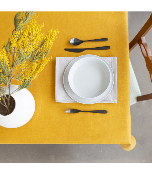 Lina gultas veļa „Linen yellow“. Lina galdauti