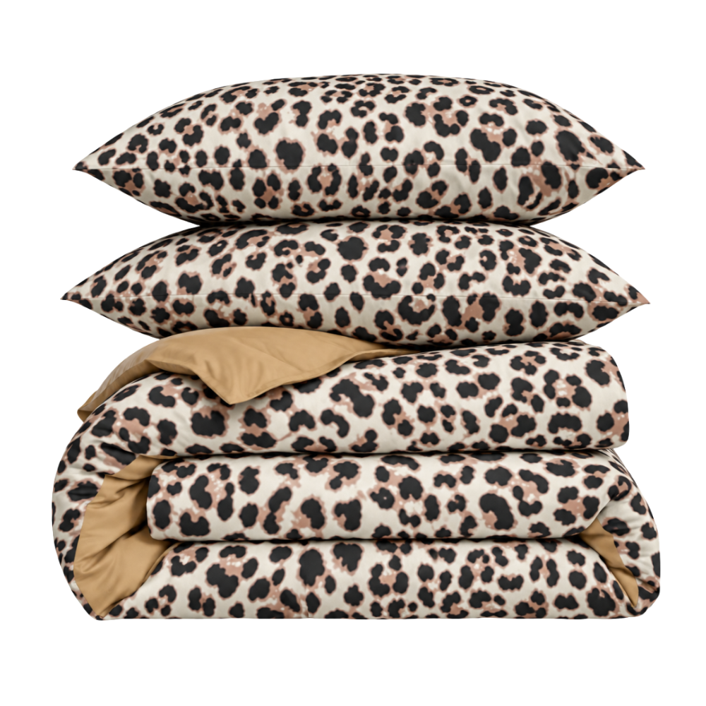 Divguļamās gultas veļas komplekts „Roar“. Flaneļa gultas veļa, 200x200 cm, 200x220 cm. Leoparda raksta gultas veļas komplekts smilšu, brūnos un melnos toņos. Divguļamās gultas veļas komplekts „Roar“. Flaneļa gultas veļa, 200x200 cm, 200x220 cm. Leoparda raksta gultas veļas komplekts smilšu, brūnos un melnos toņos.