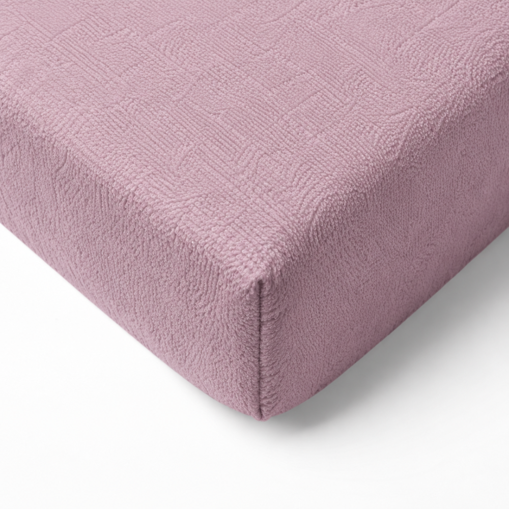 Frotē audums palags ar gumiju „Hushed Rose frote“. Palags ar gumiju 180x200, 90x200 cm, 140x200 cm, 160x200 cm, 180x200 cm, 200x220 cm. Pasteļrozā palags ar gumiju un smalkām cilpiņām uz virsmas. Frotē audums palags ar gumiju „Hushed Rose frote“. Palags ar gumiju 180x200, 90x200 cm, 140x200 cm, 160x200 cm, 180x200 cm, 200x220 cm. Pasteļrozā palags ar gumiju un smalkām cilpiņām uz virsmas.