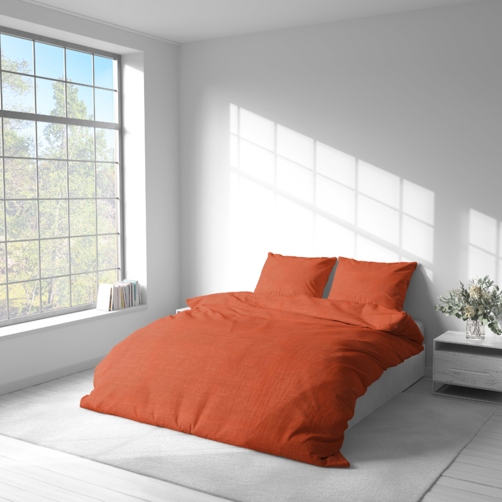Lina gultas veļas „Linen Orange“. Lina gultas veļa, 140x200 cm, 200x200 cm, 200x220 cm, 220x240 cm. Maiga lina faktūra spilgti oranžā gultas veļas komplektā.