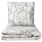 Gultas veļas komplekts „Alkali“. Rakstaina gultas veļa, 140x200 cm, 200x200 cm, 200x220 cm. Balta gultas veļa ar smalkām tumši violetām augu kontūrām.