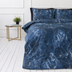 Gultas veļas komplekts „Cosmic Blue“. Rakstaina gultas veļa, 140x200 cm, 150x200 cm, 160x200 cm, 180x200 cm, 200x200 cm, 200x220 cm, 220x240 cm. Stilīgs un moderns guļamistabas dekors ar marmora rakstu. Gultas veļas komplekts „Cosmic Blue“. Rakstaina gultas veļa, 140x200 cm, 150x200 cm, 160x200 cm, 180x200 cm, 200x200 cm, 200x220 cm, 220x240 cm. Stilīgs un moderns guļamistabas dekors ar marmora rakstu.