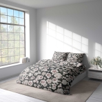 Gultas veļas komplekts „Floret“. Gultas veļas komplekti 140x200, 140x200 cm, 160x200 cm, 200x200 cm, 200x220 cm, 220x240 cm. Stilīga tumši pelēka gultasveļa ar sarežģītu ziedu ziedlapiņu rakstu.