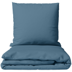 Gultas veļas komplekts „Yale Blue“. Vienkrāsaina gultas veļa, 140x200 cm, 150x200 cm, 160x200 cm, 180x200 cm, 200x200 cm, 200x220 cm, 220x240 cm. Vienkrāsains gultas veļas komplekts pieklusinātā zilā tonī bez rakstiem. Gultas veļas komplekts „Yale Blue“. Vienkrāsaina gultas veļa, 140x200 cm, 150x200 cm, 160x200 cm, 180x200 cm, 200x200 cm, 200x220 cm, 220x240 cm. Vienkrāsains gultas veļas komplekts pieklusinātā zilā tonī bez rakstiem.