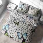 Gultas veļas komplekts „Mass“. Gultas veļas komplekti 140x200, 140x200 cm, 150x200 cm, 160x200 cm, 180x200 cm, 200x200 cm, 200x220 cm. Mierīgs gultasveļas komplekts ar baltiem akmeņiem un lidojošiem taureņiem.
