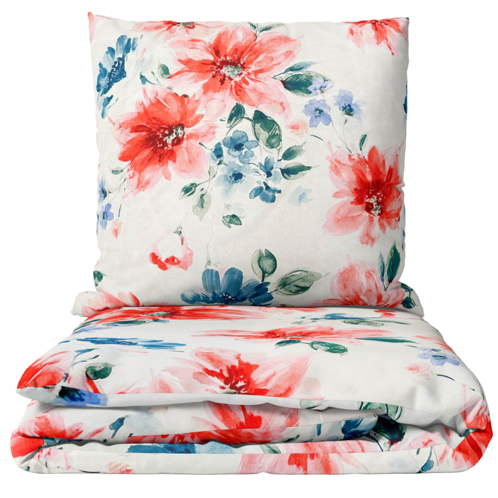 Gultas veļas komplekts „Miraflores“. Gultas veļas komplekti 140x200, 140x200 cm, 160x200 cm, 200x200 cm, 200x220 cm, 220x240 cm. Maigi balts audums ar akvareļgleznotiem sarkaniem, ziliem un zaļganiem ziediem.