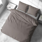 Gultas veļas komplekts „Moon Rock“. Kokvilnas gultas veļa, 140x200 cm, 200x200 cm, 200x220 cm. Elegants un maigs pelēks gultas komplekts, kas rada mierīgu un gaišu atmosfēru.