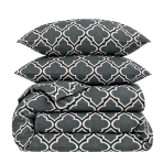 Gultas veļas komplekts „Morocco grey“. Pelēka gultasveļa, 140x200 cm, 150x200 cm, 160x200 cm, 180x200 cm, 200x200 cm, 200x220 cm, 220x240 cm. Tumši pelēks gultasveļas dizains ar baltu ģeometrisku rakstu Gultas veļas komplekts „Morocco grey“. Pelēka gultasveļa, 140x200 cm, 150x200 cm, 160x200 cm, 180x200 cm, 200x200 cm, 200x220 cm, 220x240 cm. Tumši pelēks gultasveļas dizains ar baltu ģeometrisku rakstu
