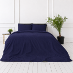 Gultas veļas komplekts „Navy“. Vienkrāsaina gultas veļa, 140x200 cm, 150x200 cm, 160x200 cm, 180x200 cm, 200x200 cm, 200x220 cm, 220x240 cm. Stilīgs tumši zils gultasveļas komplekts, kas piešķirs jūsu guļamistabai izsmalcinātību. Gultas veļas komplekts „Navy“. Vienkrāsaina gultas veļa, 140x200 cm, 150x200 cm, 160x200 cm, 180x200 cm, 200x200 cm, 200x220 cm, 220x240 cm. Stilīgs tumši zils gultasveļas komplekts, kas piešķirs jūsu guļamistabai izsmalcinātību.