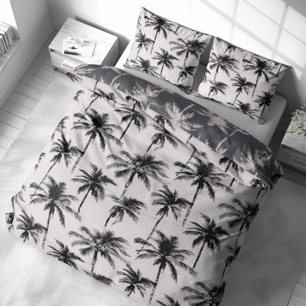 Gultas veļas komplekts „Palmora“. Pelēka gultasveļa, 140x200 cm, 150x200 cm, 160x200 cm, 180x200 cm, 200x200 cm, 200x220 cm. Mūsdienīgs gaiši pelēks gultas raksts ar melnu palmu siluetiem.
