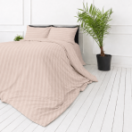 Premium satīns „Classic Coffee Stripe Sateen“. Mako satīna gultas veļa, 140x200 cm, 150x200 cm, 160x200 cm, 180x200 cm, 200x200 cm, 200x220 cm, 220x240 cm. Sārti bēšs segas pārvalks ar vertikālām svītrām.