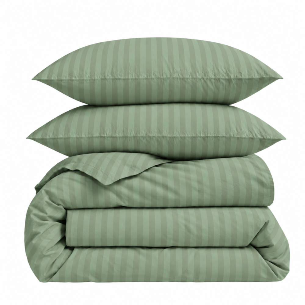 Premium satīns „Pistachio Stripe Sateen“. Gultas veļas komplekti 150x200, 140x200 cm, 150x200 cm, 160x200 cm, 180x200 cm, 200x200 cm, 200x220 cm, 220x240 cm. Zaļgans gultas veļas komplekts ar smalku svītru rakstu Premium satīns „Pistachio Stripe Sateen“. Gultas veļas komplekti 150x200, 140x200 cm, 150x200 cm, 160x200 cm, 180x200 cm, 200x200 cm, 200x220 cm, 220x240 cm. Zaļgans gultas veļas komplekts ar smalku svītru rakstu