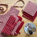 Priekšauts „Ulla apron“. Priekšauti. Virtuves priekšauts ar sarkanām un baltām rūtiņām