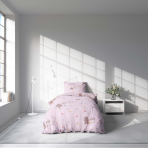 Satīna gultas veļa „Dreamy Dots“. Satīna gultas veļa, 140x200 cm. Ērts rozā gultas veļas komplekts ar rotaļīgiem lāčiem, trušiem un suņiem, akcentēts ar spilgtiem dzelteniem, zaļiem, zilām un sarkaniem punktiem