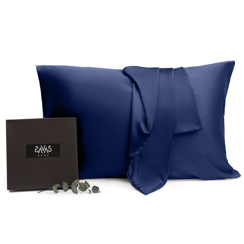 Zīda spilvendrāna „Indigo“. Zīda spilvendrāna. Tumši zils zīda spilvendrāna pārvalks, gluds un elegants, paredzēts vēsa un grezna miega baudīšanai.