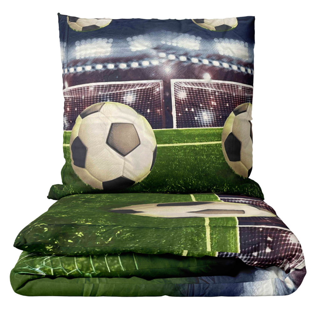 Gultas veļas komplekts "Ultimate Goal". Bērnu gultas veļa, 140x200 cm. Futbola bumbas un vārti ar stadionu apgaismojumu - jautrs un enerģisks dizains bērniem.