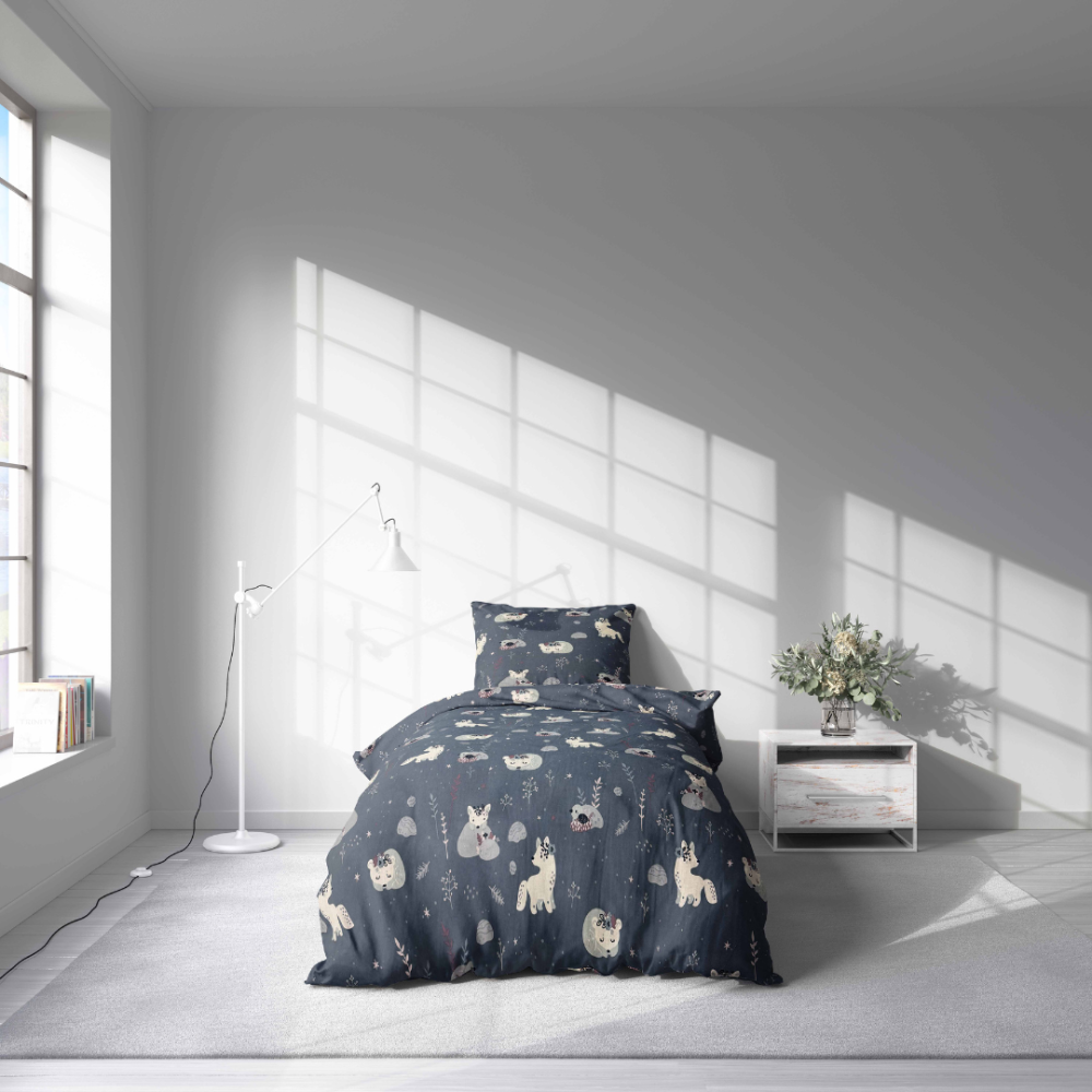 Gultas veļas komplekts „Dreambound Cubs“. Rakstaina gultas veļa, 100x140 cm, 140x200 cm, 150x200 cm, 160x200 cm. Bērnu gultas veļa ar mīļiem lāčiem un augiem