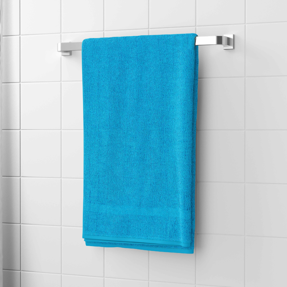 Vannas dvielis „Turquoise Economic Towel“. Dvieļi, 60x35 cm, 100x45 cm. Spilgti tirkīza dvielis ar zelta grieķu raksta joslu